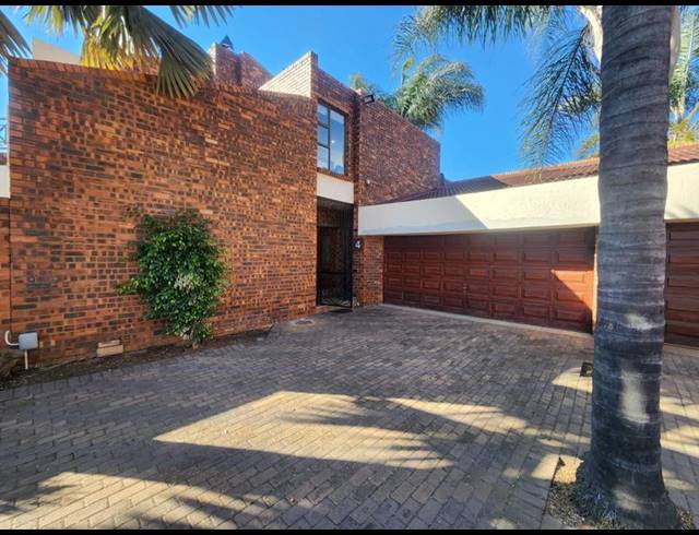 3 BEDROOM CLUSTER FOR SALE IN MEYERSDAL